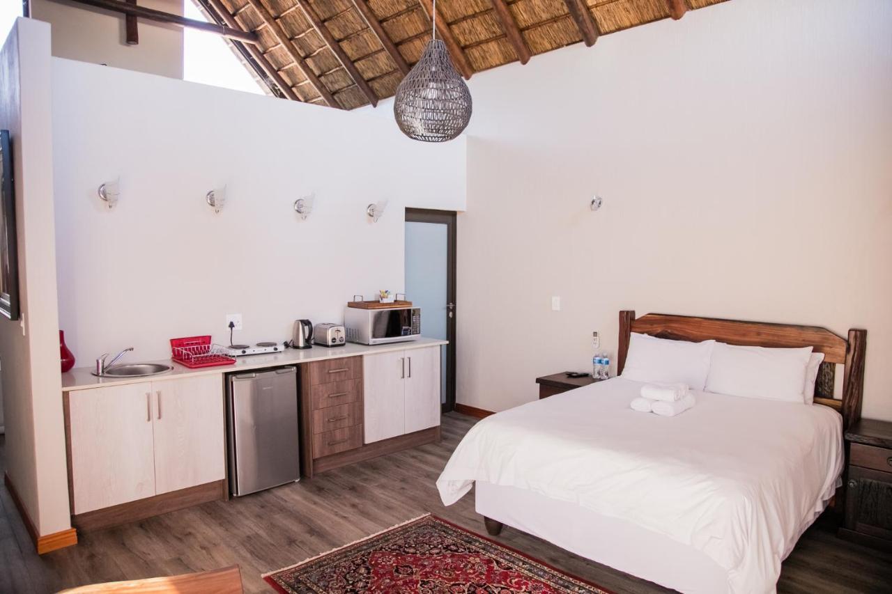 Kuwisa Lodge Бела-Бела Экстерьер фото